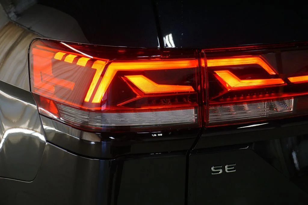 New 2026 Black Volkswagen 2.0T Peak Edition image 37