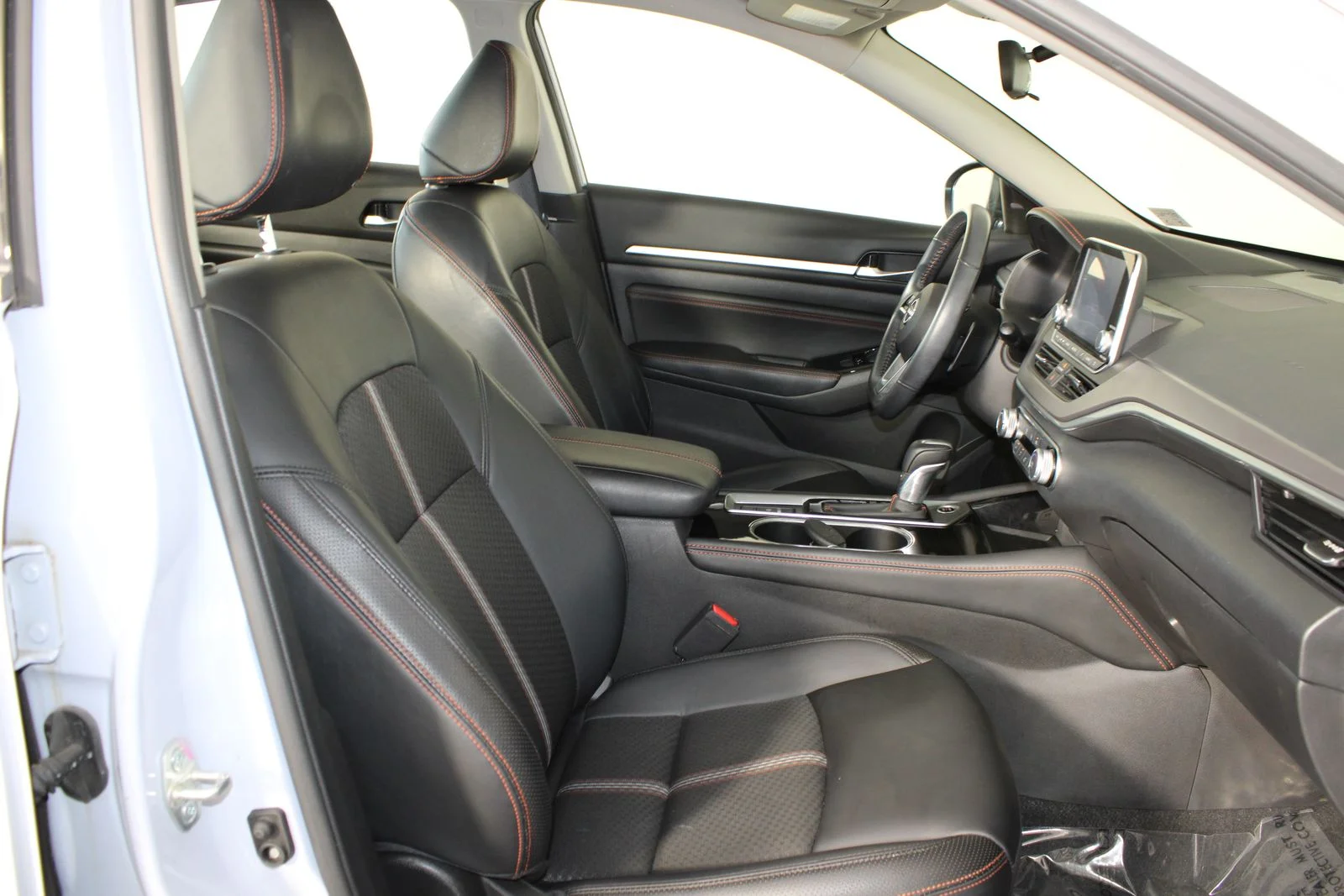 Used 2023 Gray Nissan 2.5 SR image 34