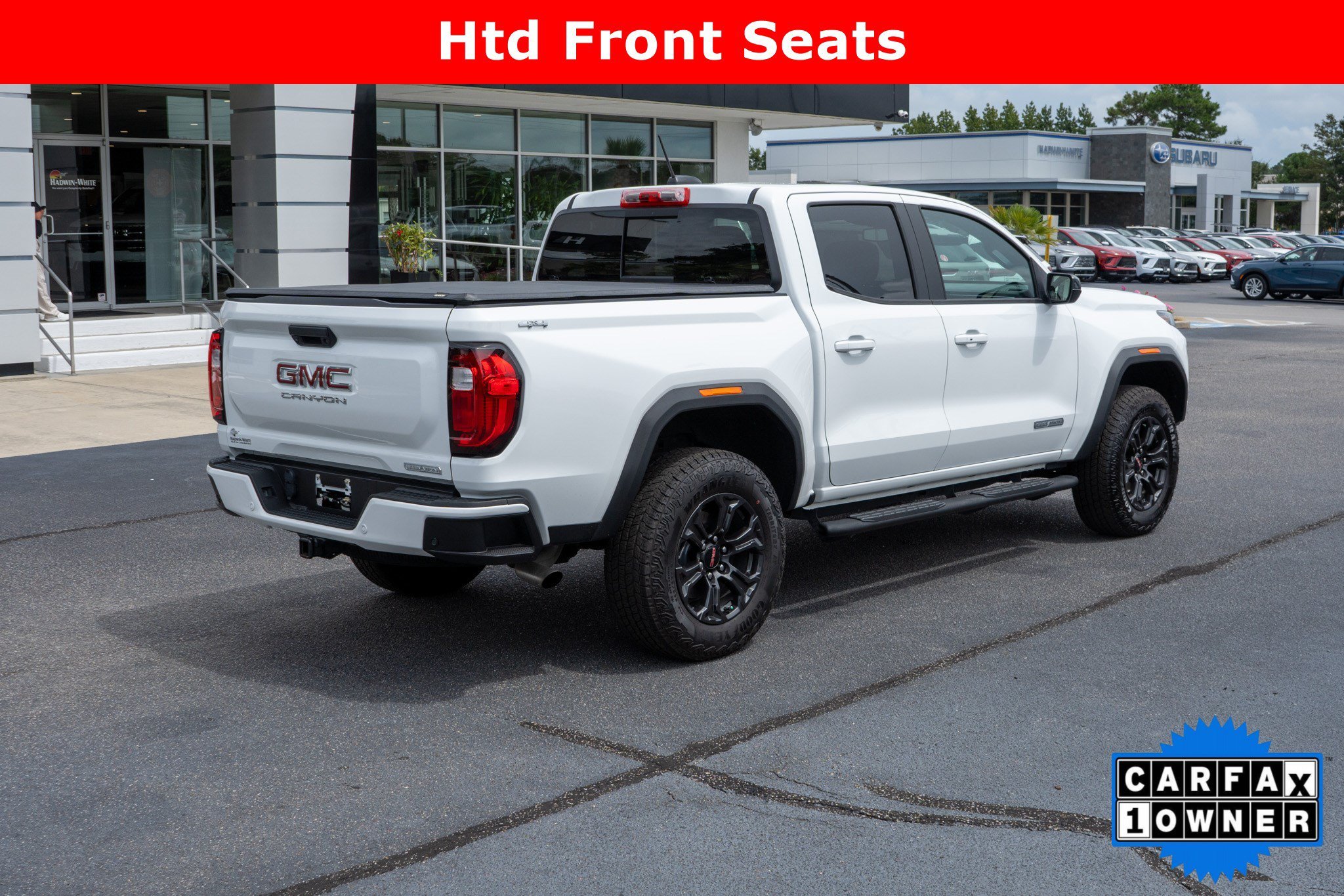 Used 2025 Summit White GMC 4WD Elevation image 3