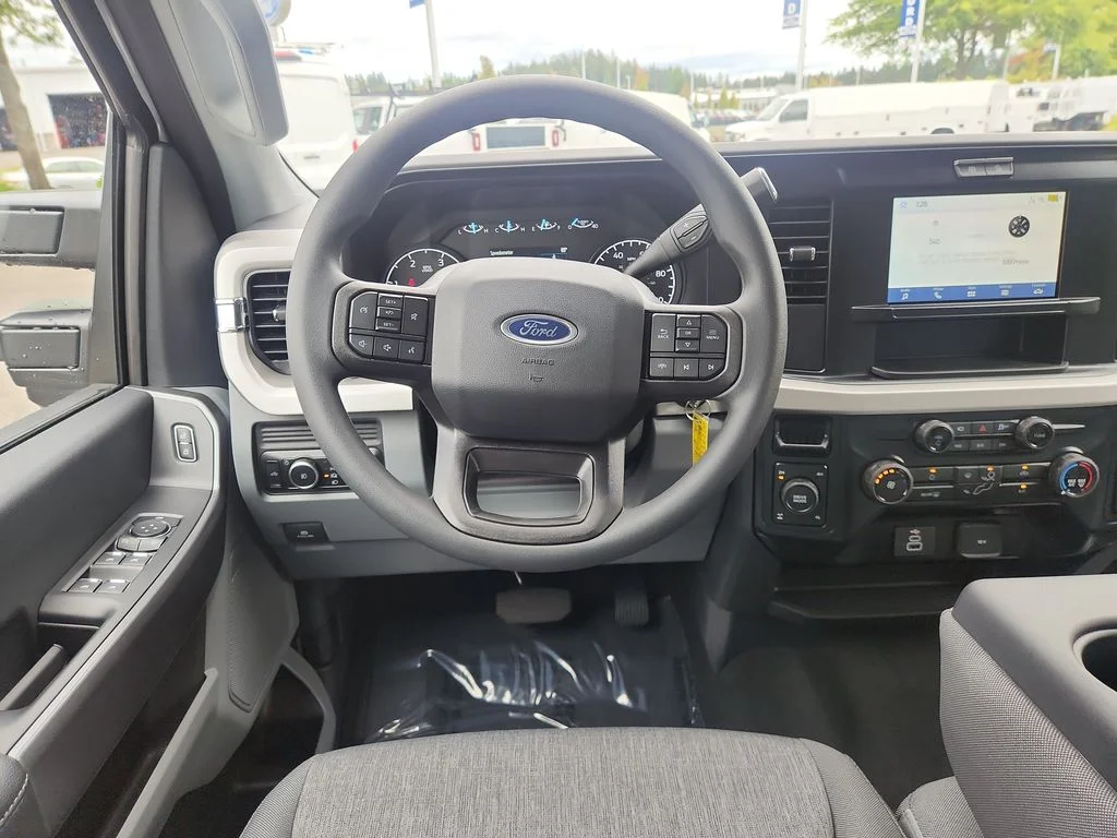 New 2026 White Ford XL image 18