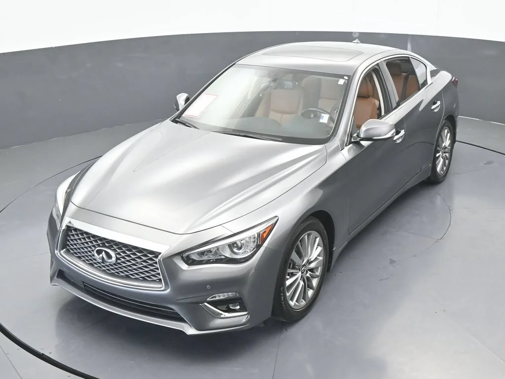 Used 2024 Graphite Shadow INFINITI LUXE image 55