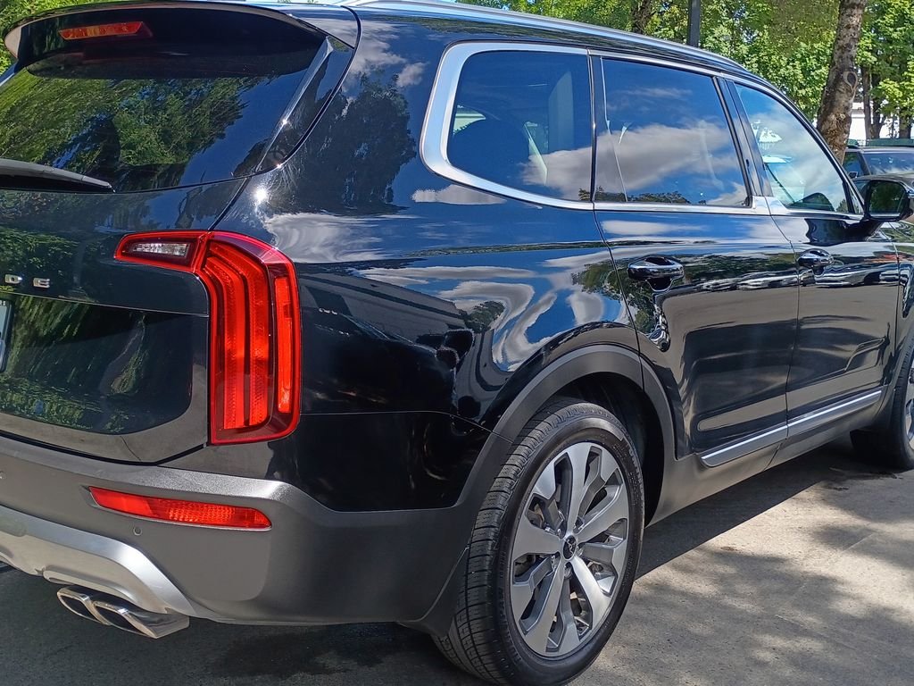 Used 2022  Kia SX image 3