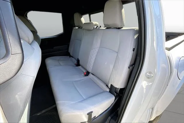 Certified Used 2024 ICE CAP Toyota  image 20