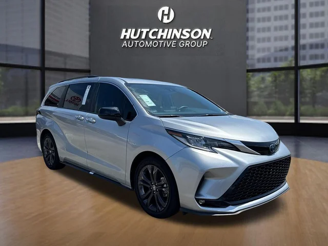 2023 Toyota Sienna XSE