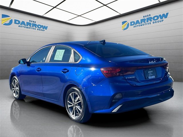 2023 Kia Forte LXS photo 3