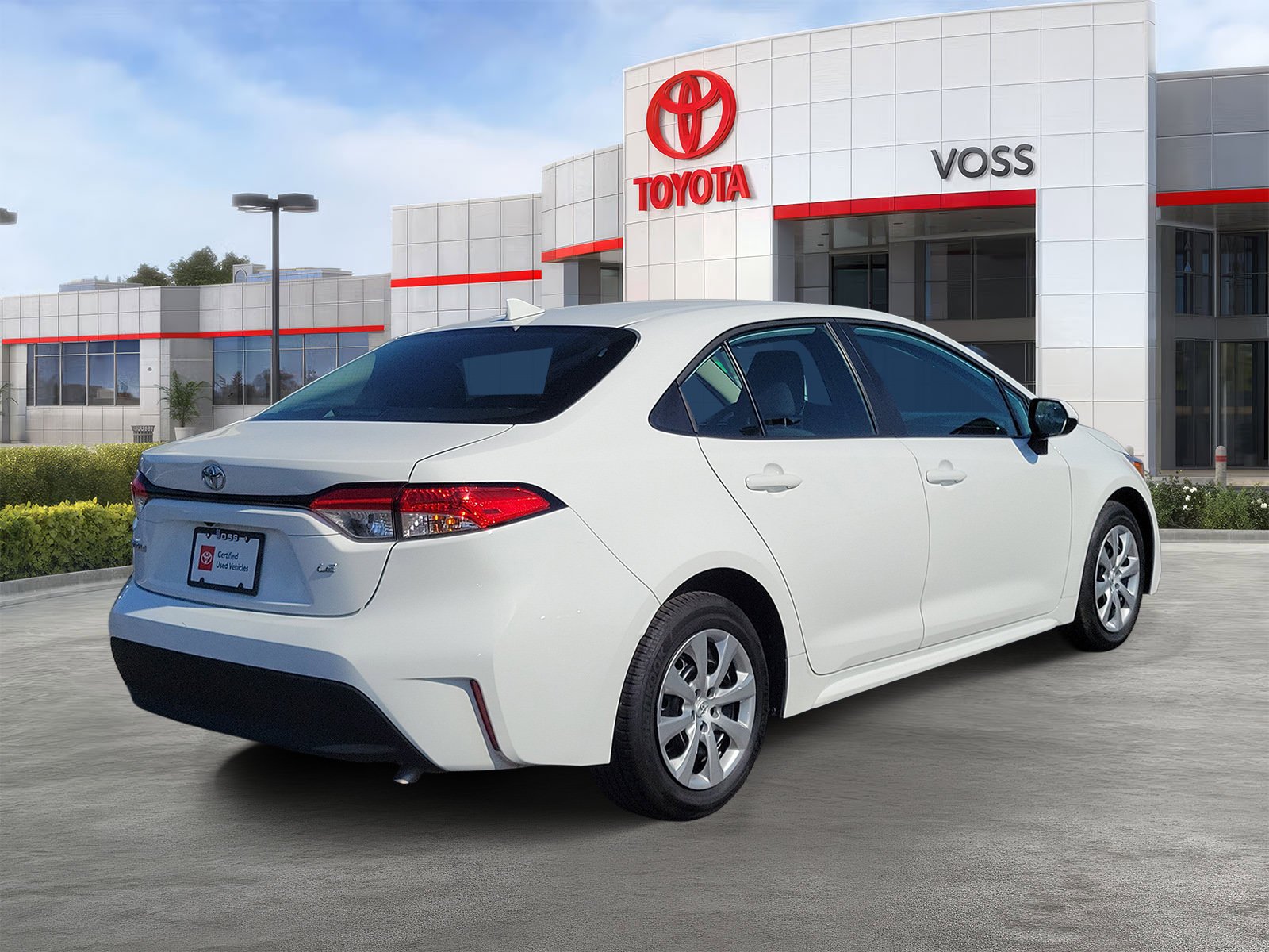 2026 Toyota Corolla LE, photo 3 of 12