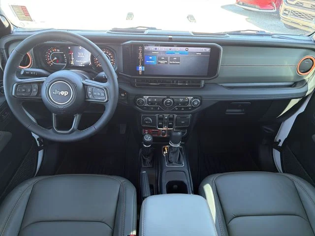 Used 2025 White Jeep Mojave image 13