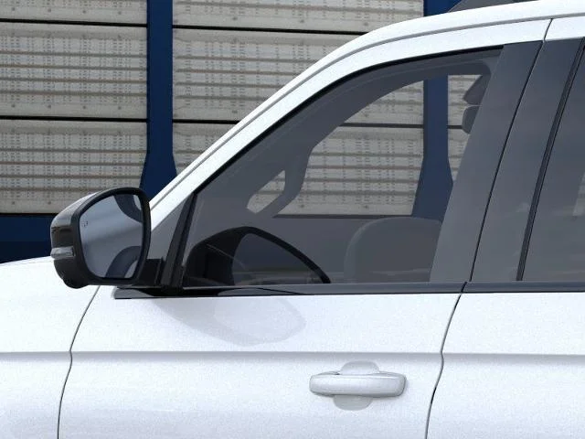 New 2026 Star White Metallic Tri-Coat Ford Platinum® image 42