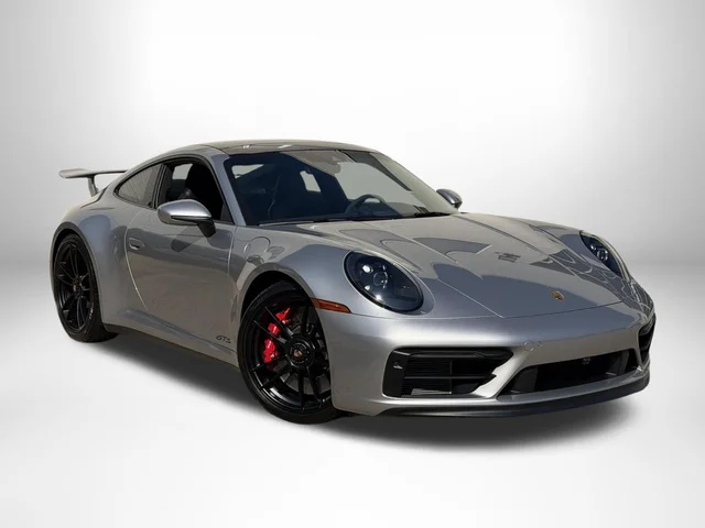 2022 Porsche 911 Carrera GTS