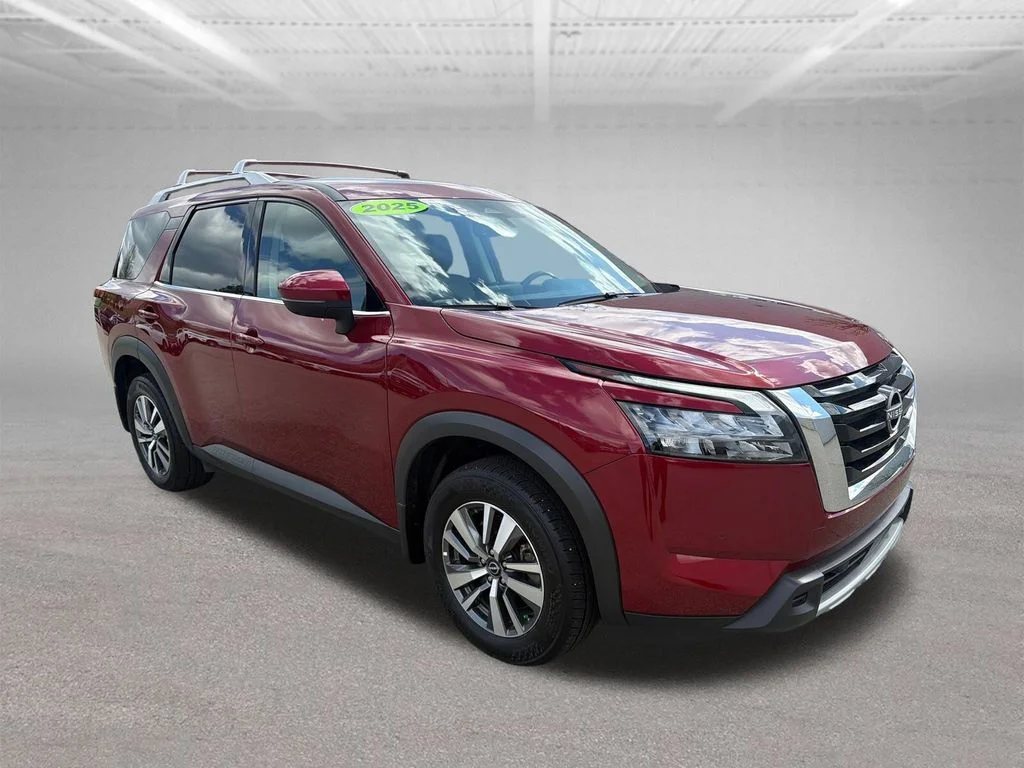Certified Used 2025 Red Nissan SL image 15