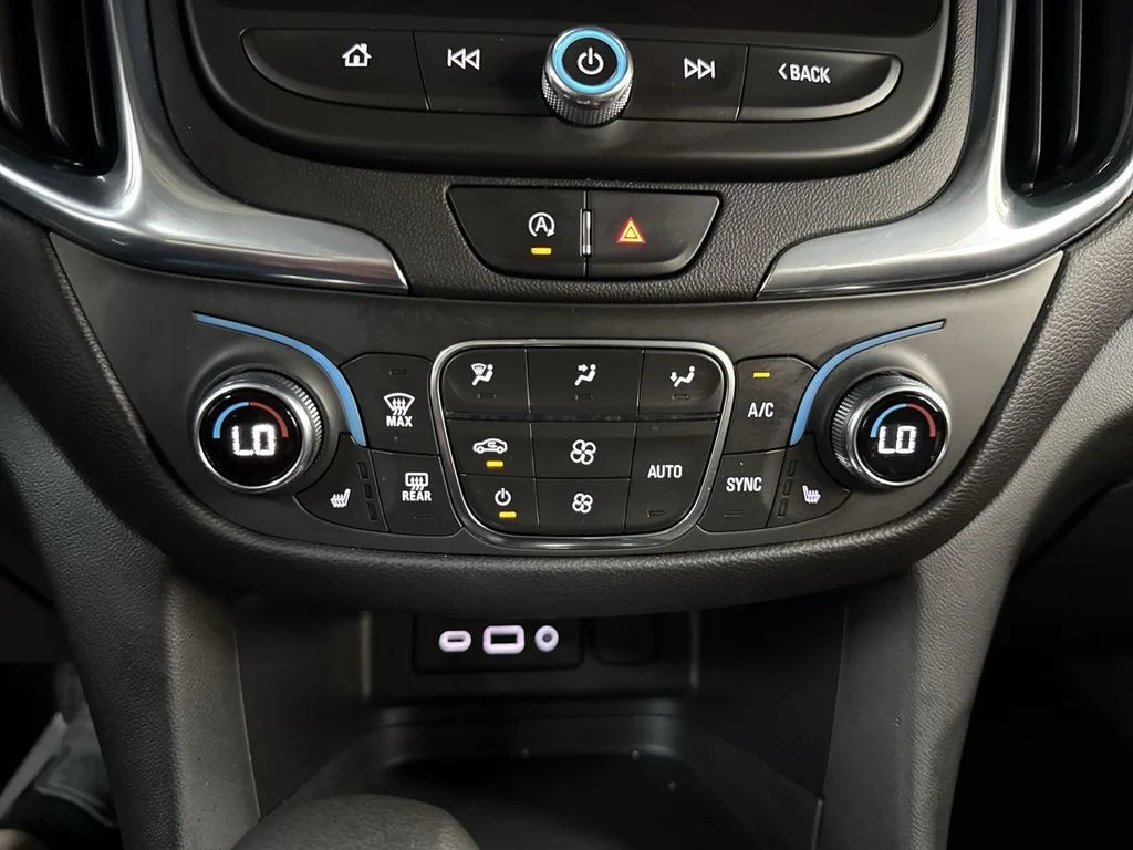 Used 2022 Blue Chevrolet LT image 26