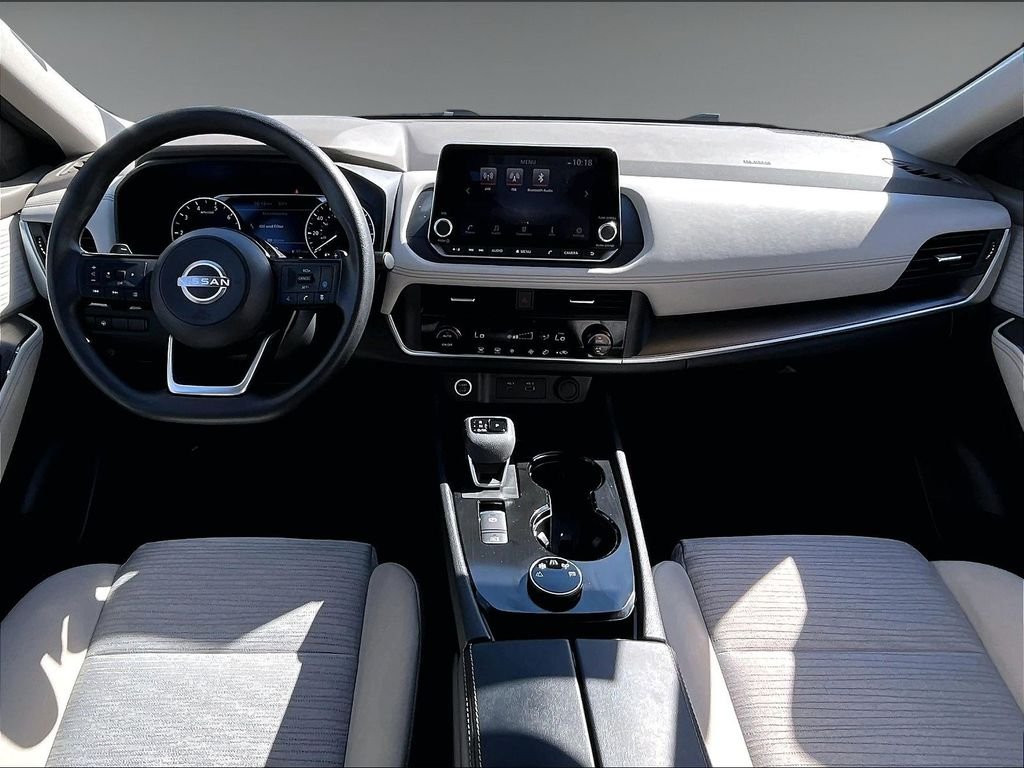 Used 2023 Black Nissan SV image 21