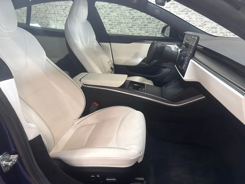 Used 2021 Deep Blue Metallic Tesla Plaid image 10