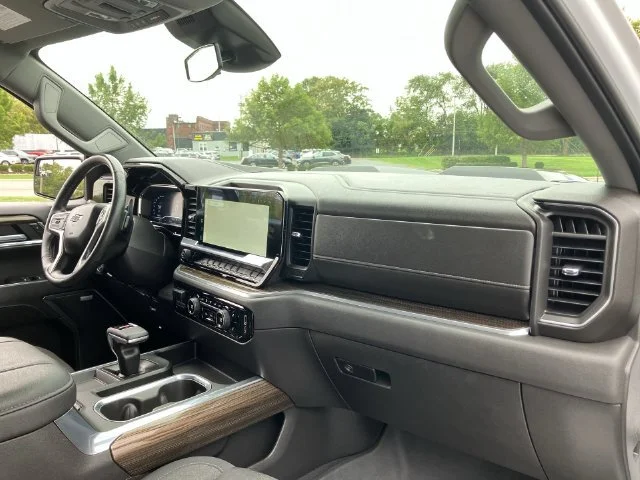 2023 Chevrolet Silverado 1500 LT Trail Boss - Photo 28