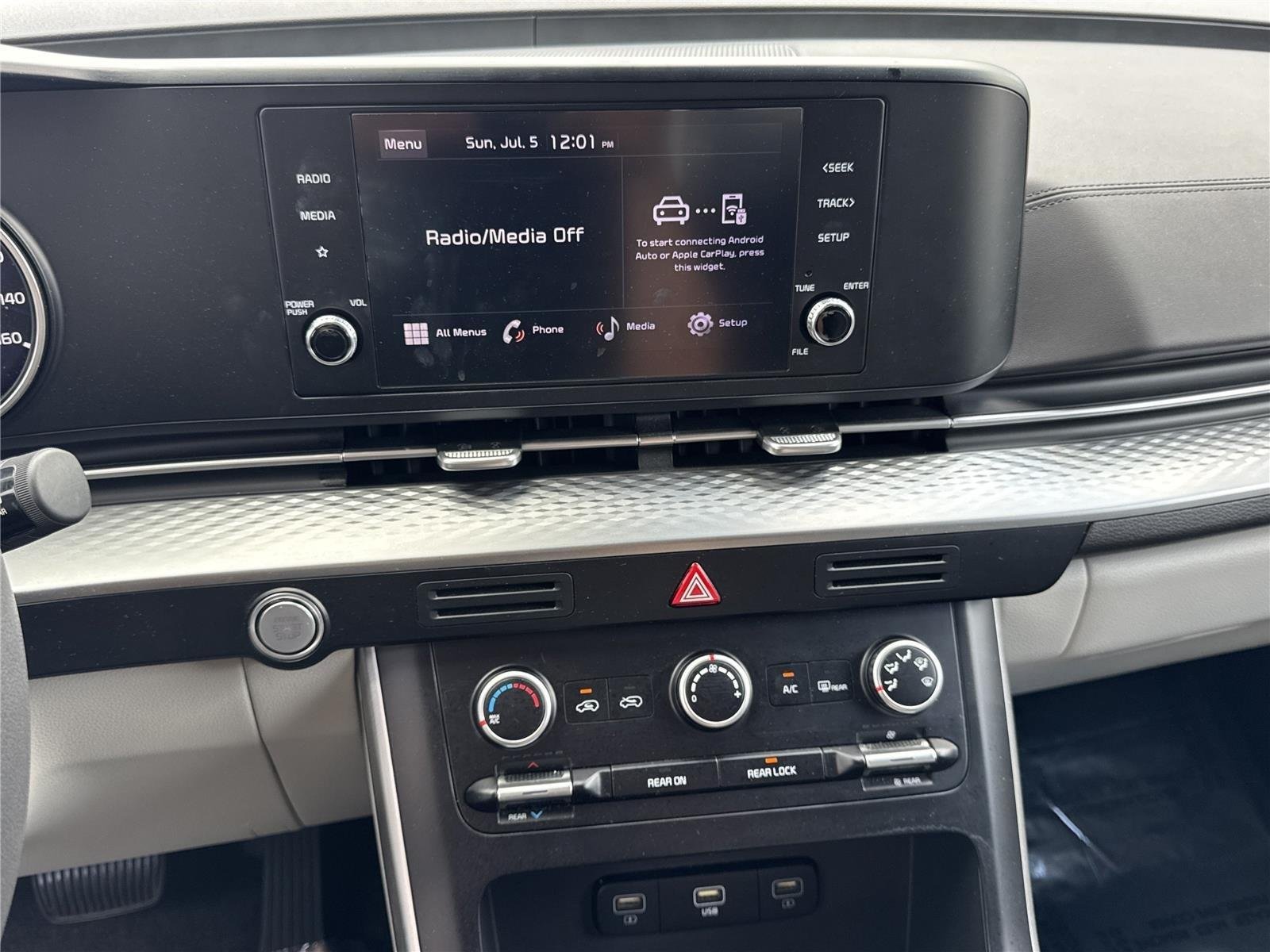 Certified Used 2024 Panthera Metal Kia LX image 14