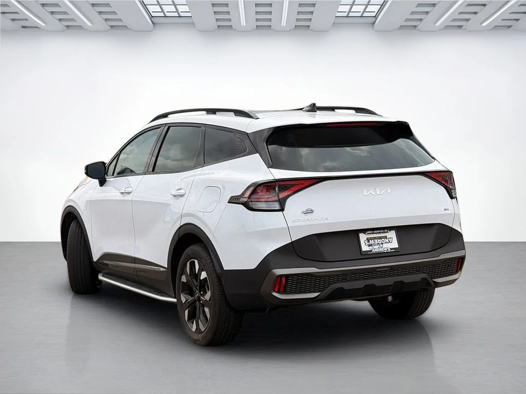 Used 2024 Glacial White Pearl Kia X-Line image 5