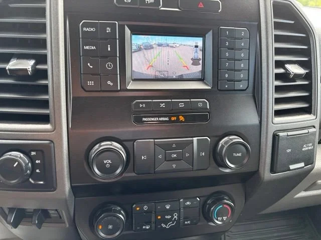 Used 2020 Black Ford XL image 30