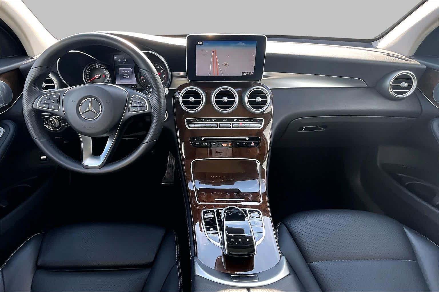 Used 2016 designo Cardinal Red Metallic Mercedes-Benz GLC 300 image 15