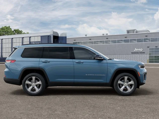 New 2026 Steel Blue Exterior Paint Jeep Limited image 22