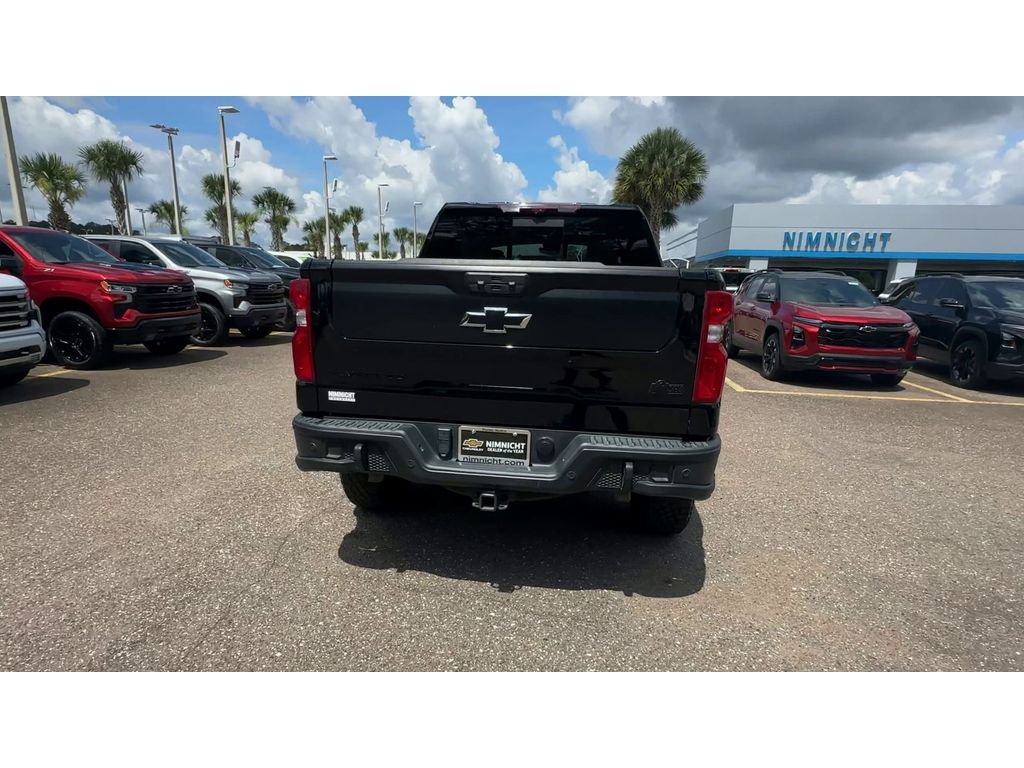 Used 2024 Black Chevrolet ZR2 image 5
