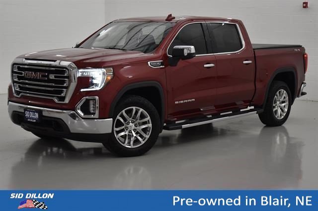 2019 GMC Sierra 4WD Crew Cab Short Box SLT's photo