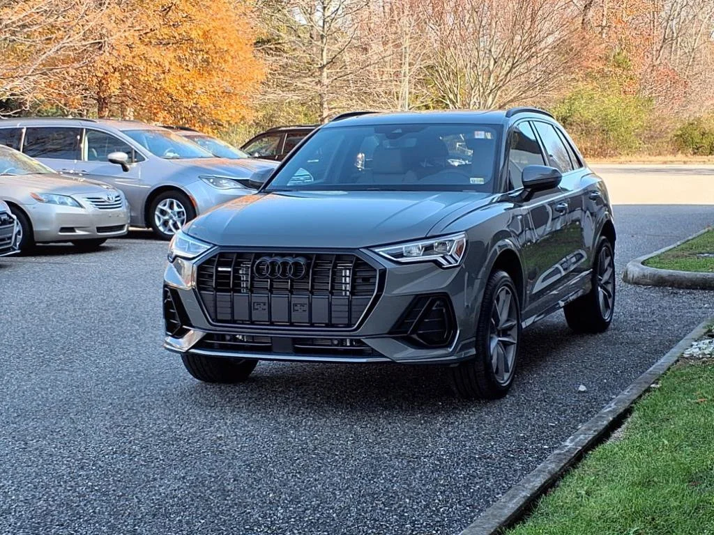 2025 Audi Q3 45 TFSI S Line Premium quattro's photo