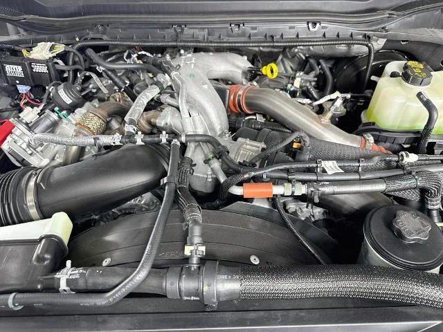 New 2026 Agate Black Metallic Ford F-250® Lariat® image 71