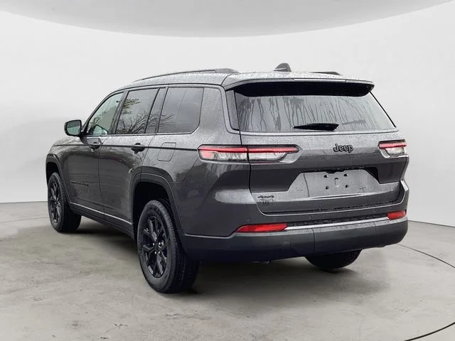 New 2026 Baltic Gray Metallic Clearcoat Jeep L LAREDO ALTITUDE 4X4 image 3