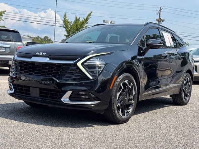 Used 2023 Black Kia SX-Prestige image 4