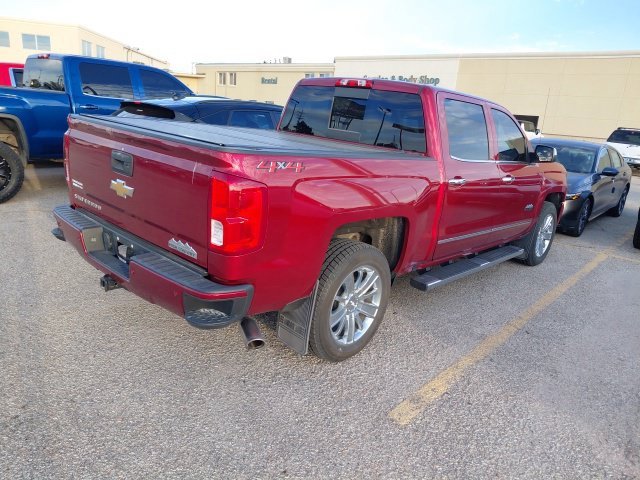 Used 2018 Red Chevrolet High Country image 2