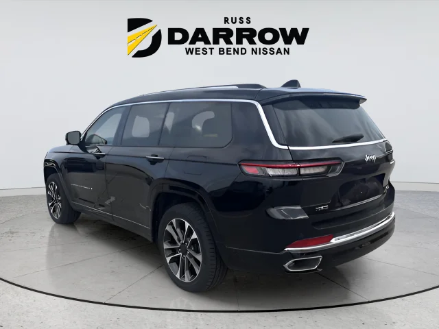 Used 2023 Black Jeep Overland image 3