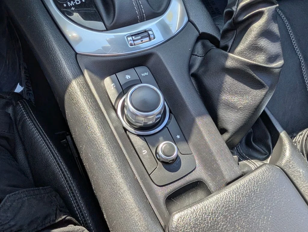 Used 2023 Gray Mazda Grand Touring image 23