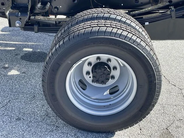 New 2026 White Ford XL image 21