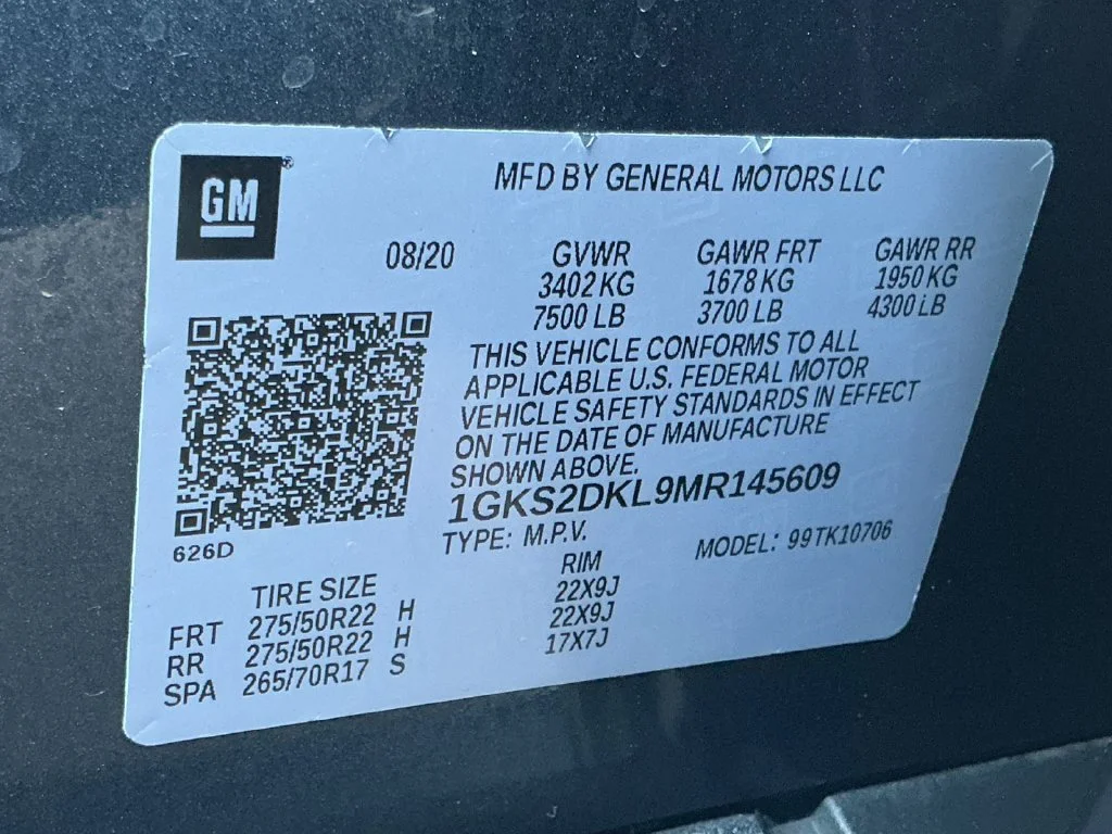 Used 2021 DARK SKY METALLIC GMC Denali image 31