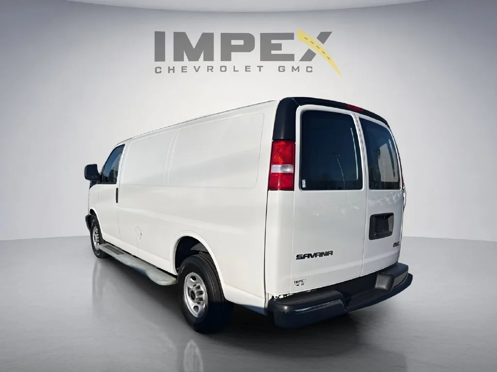 Used 2022 Summit White GMC Work Van image 3