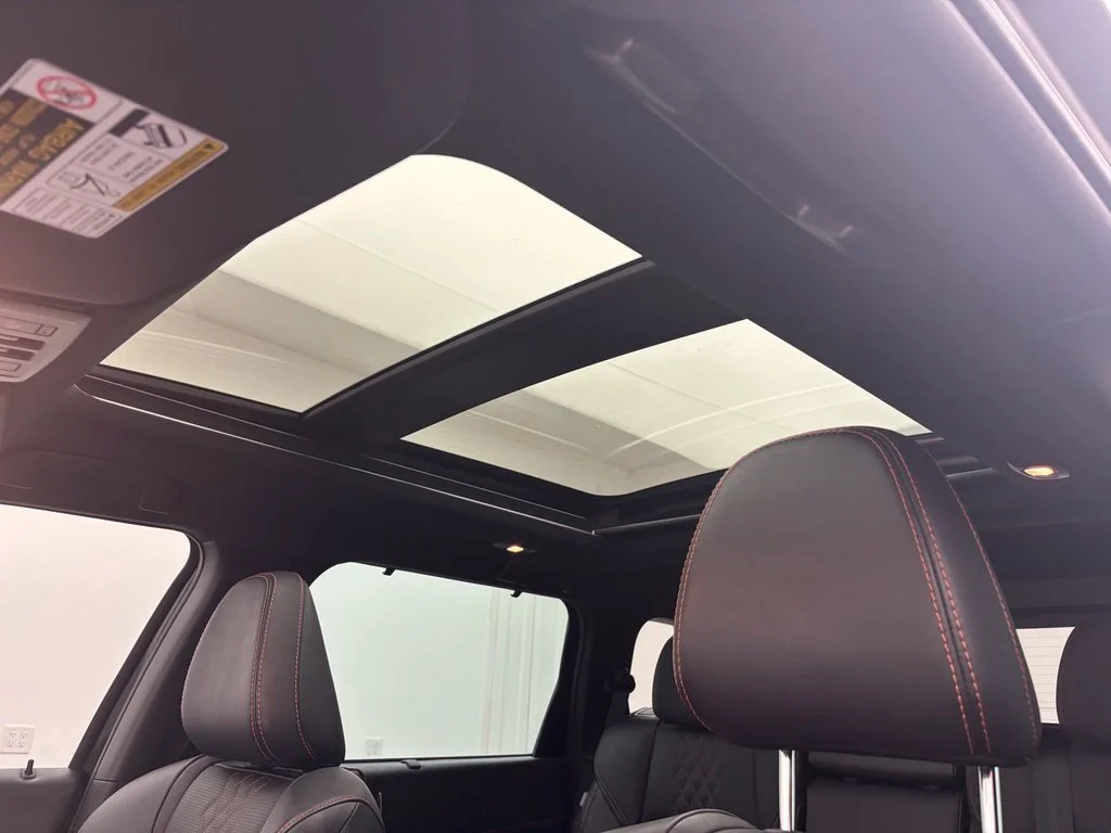 Used 2022 Black Mitsubishi SEL image 32