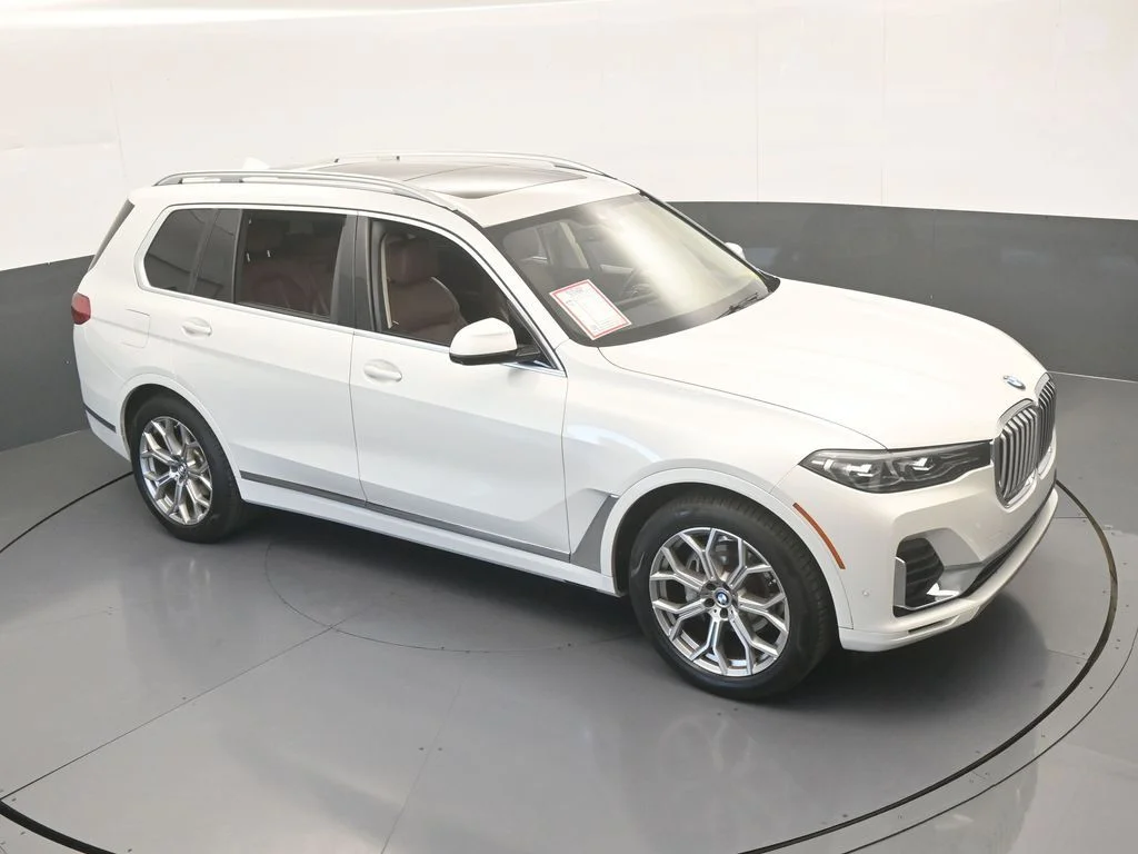 Used 2020 Mineral White Metallic BMW xDrive40i image 63