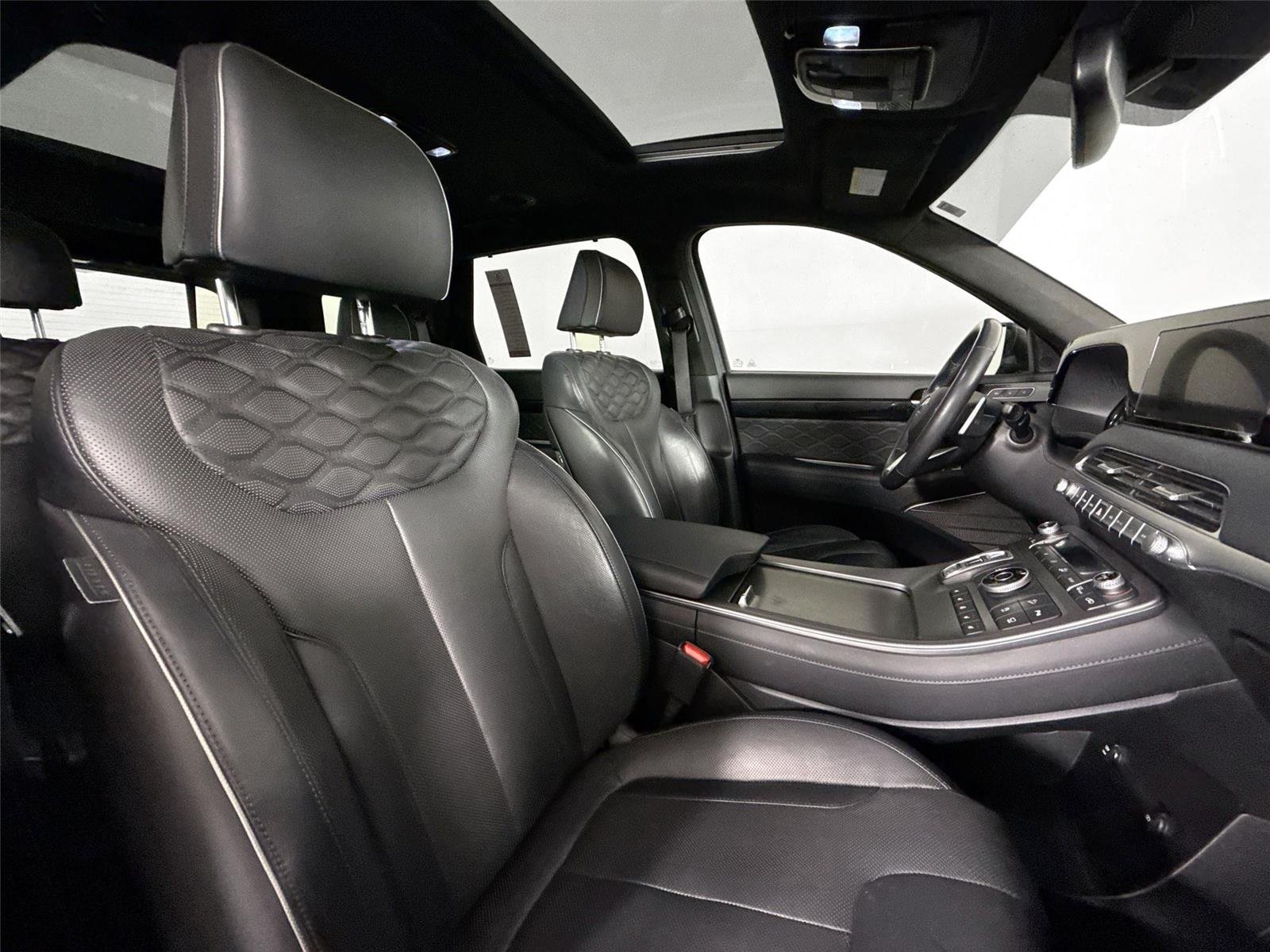 Used 2020 Steel Graphite Hyundai Limited image 44