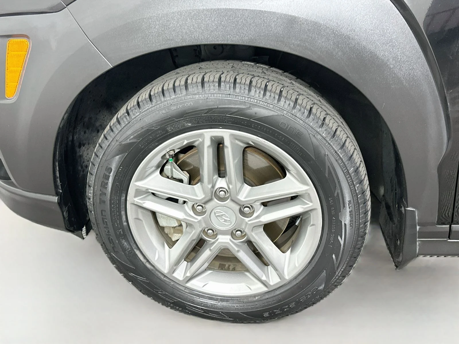 Used 2019 Ultra Black Pearl Hyundai SE image 29