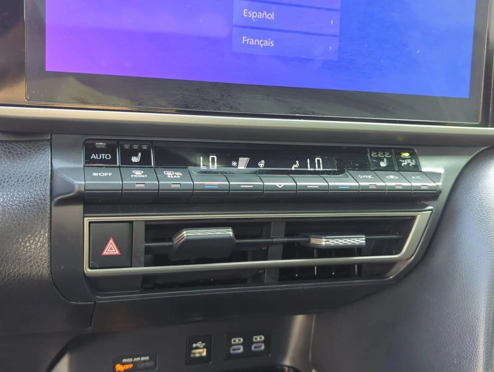 Used 2025 Wind Chill Pearl Toyota XSE image 18