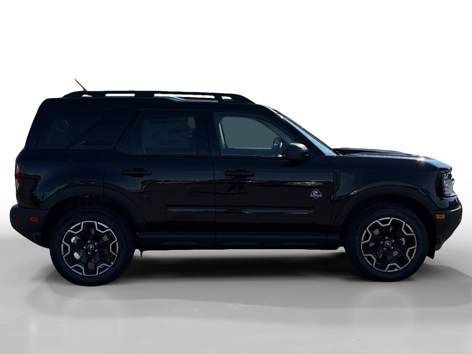 New 2026 Shadow Black Ford Outer Banks® image 6