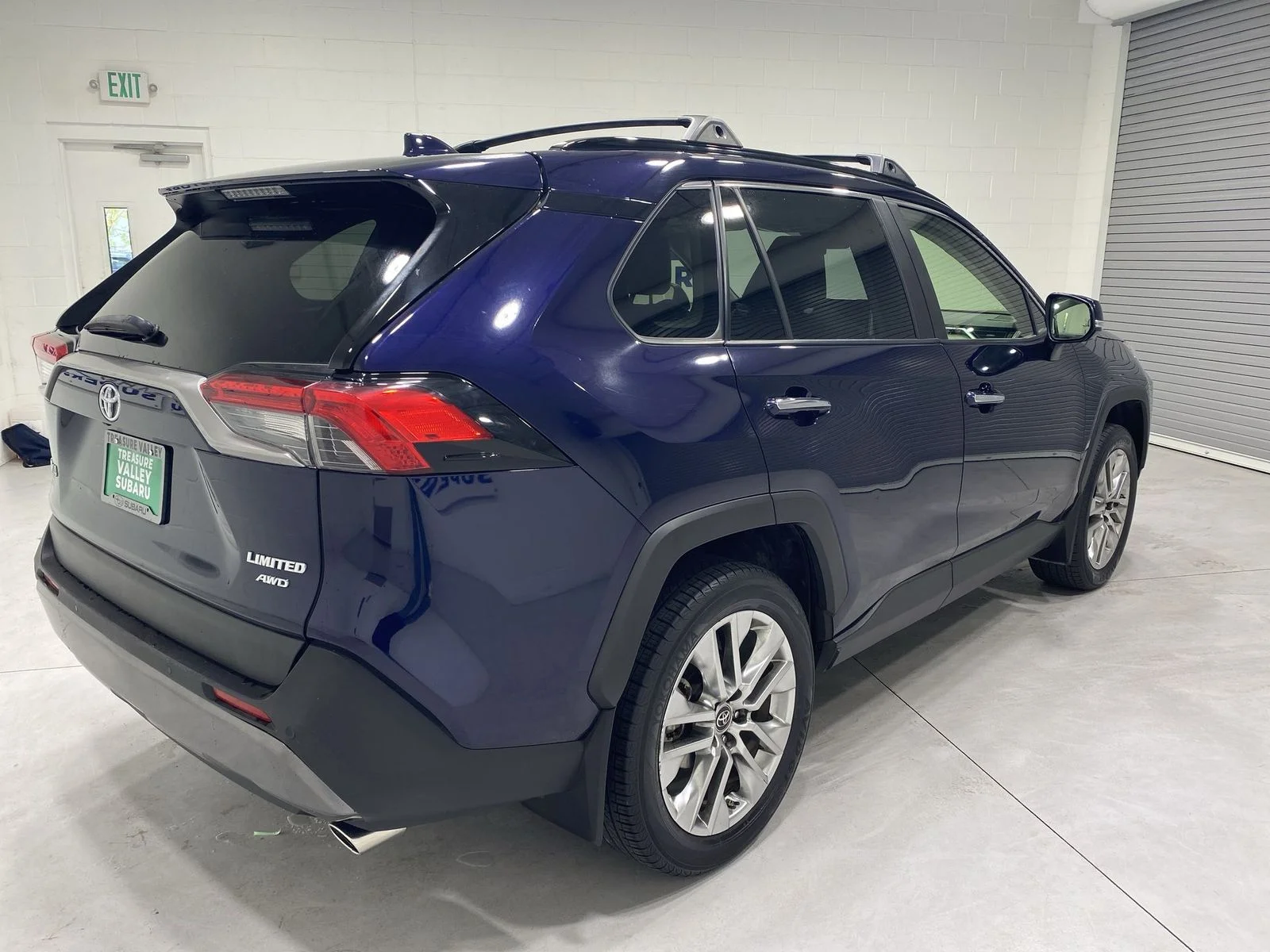 2019 Toyota RAV4 Limited - Photo 8