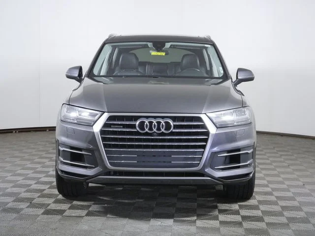 Used 2018 Gray Audi 3.0T Premium image 3