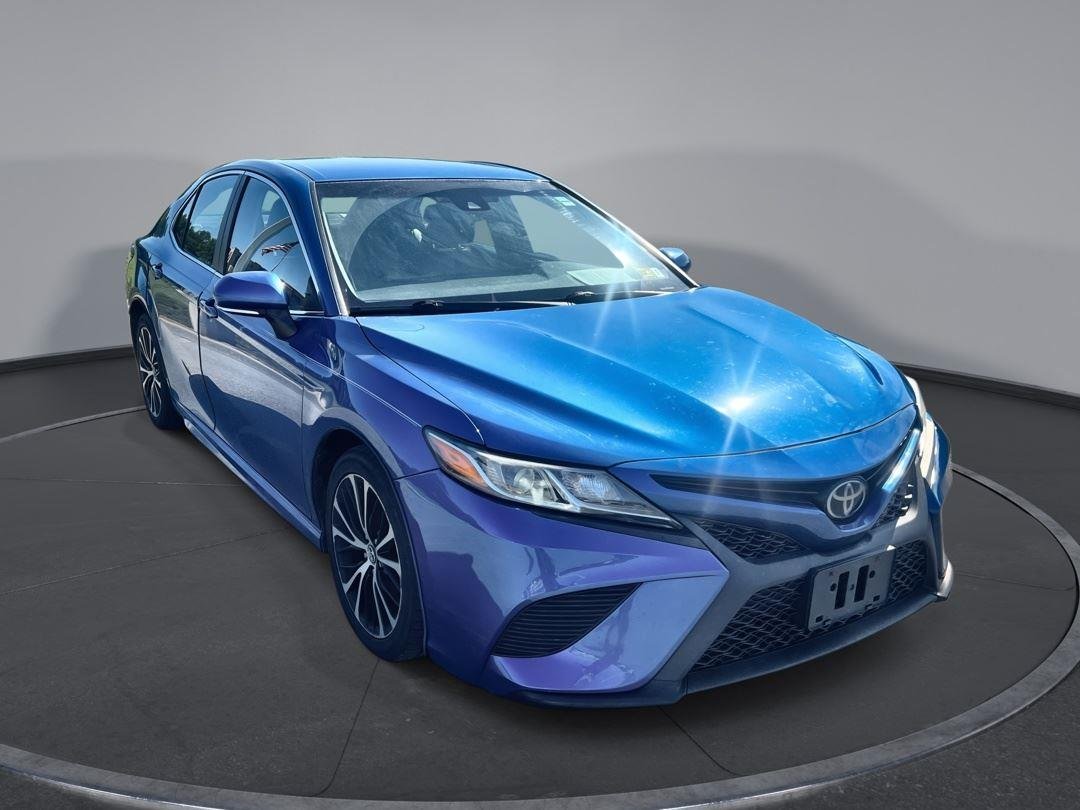 2018 Toyota Camry 2.5 Auto SE's photo