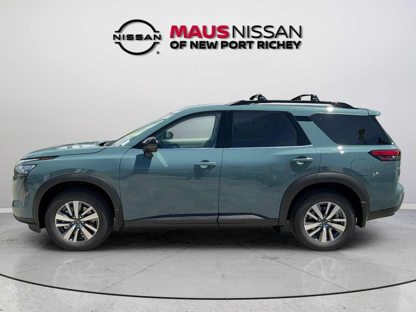 New 2026 Green Nissan SL image 6