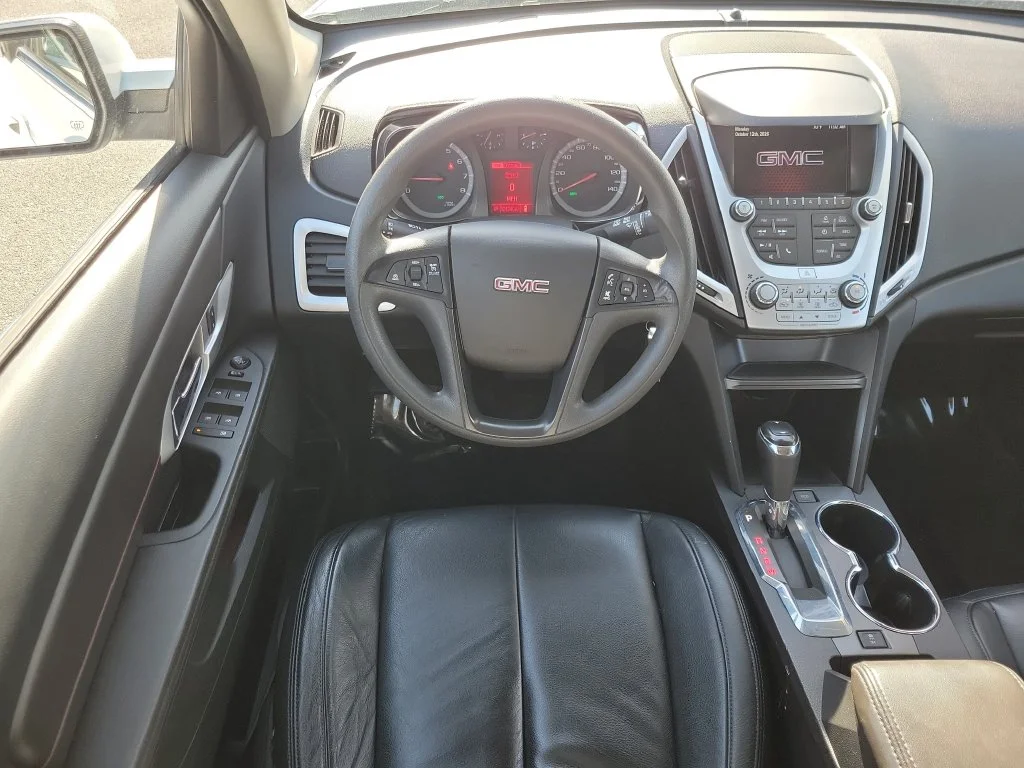 Used 2017 White GMC SLE-1 image 13