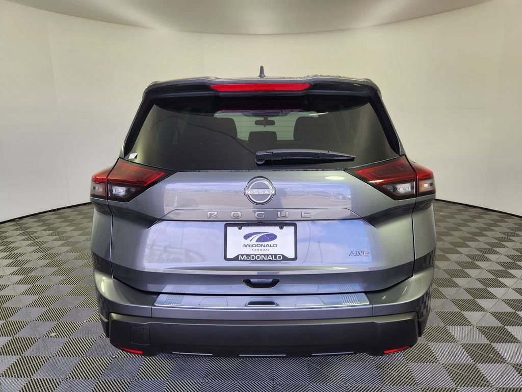 New 2026 Gun Metallic Nissan SV image 4