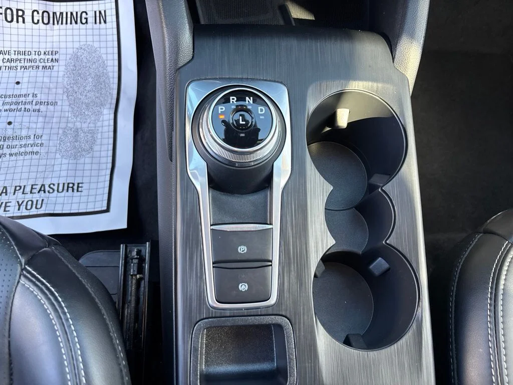 Used 2025 Black Ford Platinum image 21