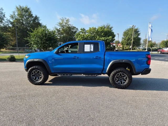 Used 2024 Blue Chevrolet ZR2 image 6