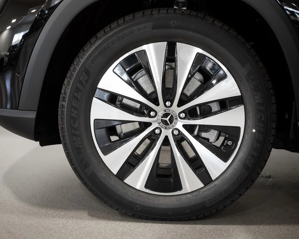 New 2026 Black Mercedes-Benz GLE 350 image 4